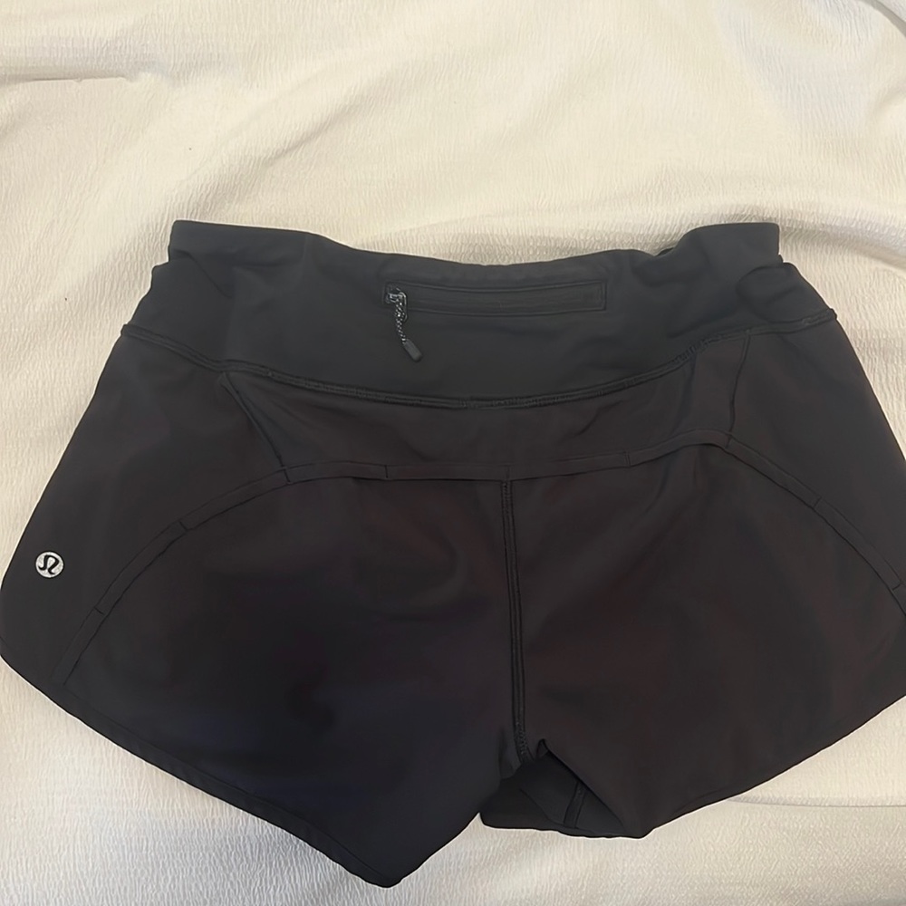 Lulu Lemon size 4 Shorts